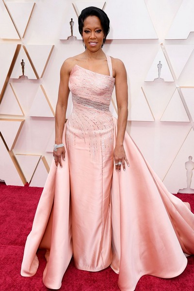 Oscars 2020 pictures: Red carpet glamour